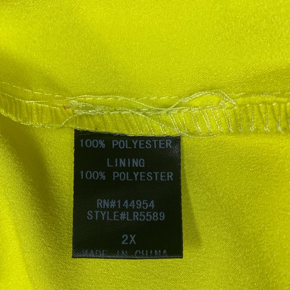 FASHION NOVA Curve 2X Neon Yellow “Wrapped In Your Love” 💛 Romper - Picture 9 of 10